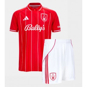 Billiga Nottingham Forest Oleksandr Zinchenko #35 Hemmatröja Barn 2025-26 Kortärmad (+ Korta byxor)